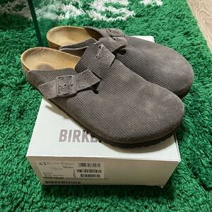 Stussy x Birkenstock Clog in Corduroy Anthracite colorway